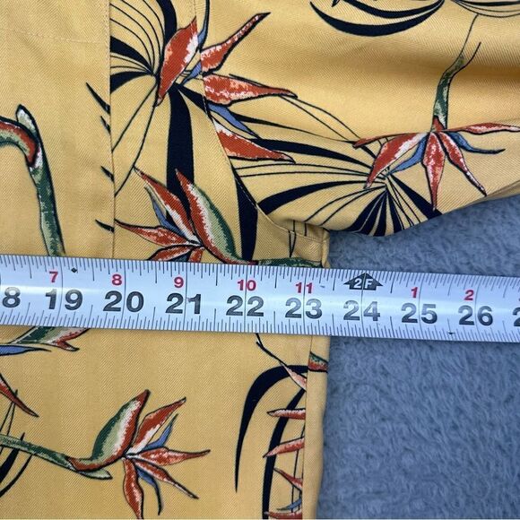 Tehama Clint Silk Shirt Mens Large Yellow Hawaiian Floral Beach White Witch Logo - Picture 11 of 16